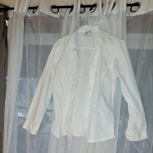 Women's white long sleeve button shirt